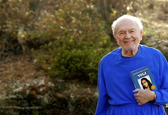 swami-kriyananda-1